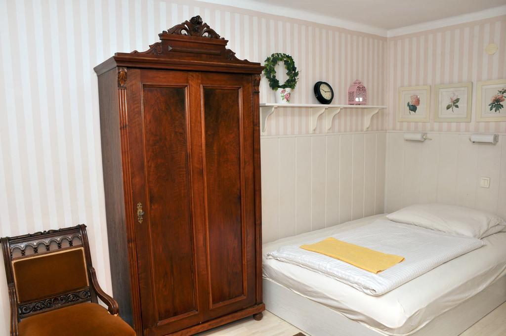 Ida Rooms Lajosmizse Pokój zdjęcie